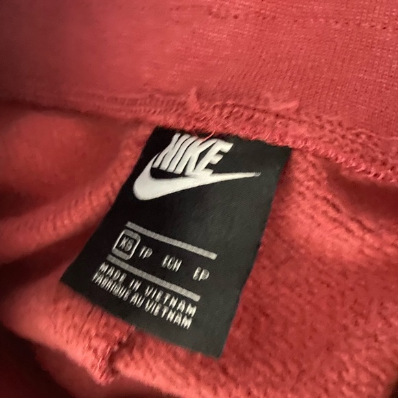 Nike Sweatpants - Picture 3 of 6
